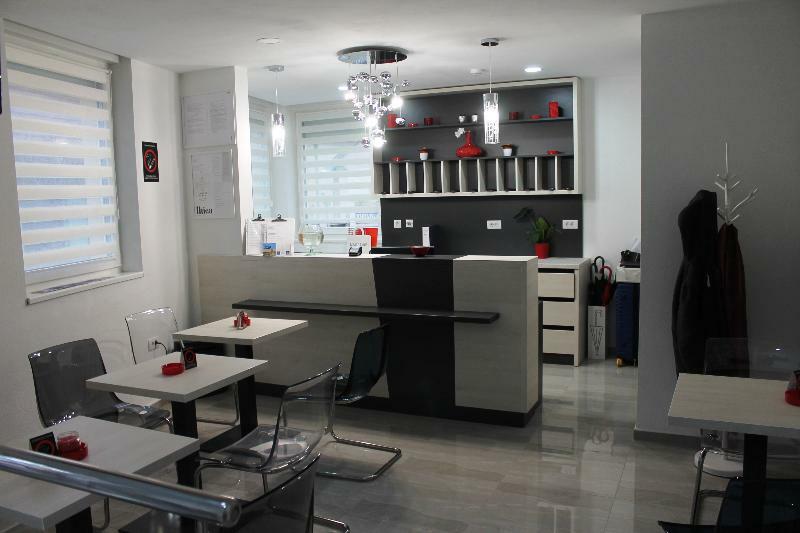 Garni Hotel 11Tica Dm Novi Sad Extérieur photo